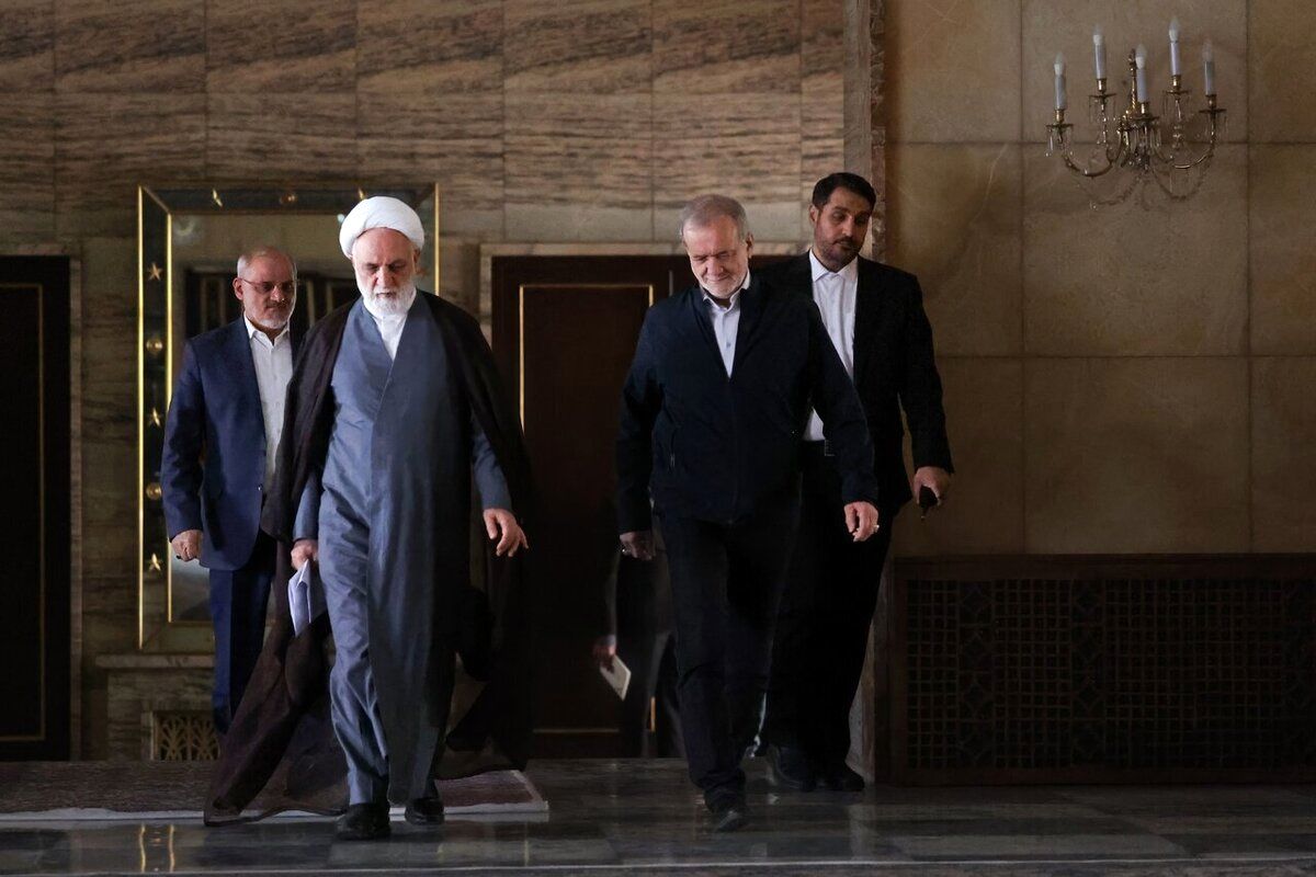چرا برای تندرو‌ها فقط «کرسنت» باید شفاف شود نه «چای دبش» و «بابک زنجانی»؟!